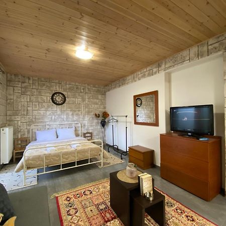 D&M Studio Ριο Πατρα Patras Exteriör bild